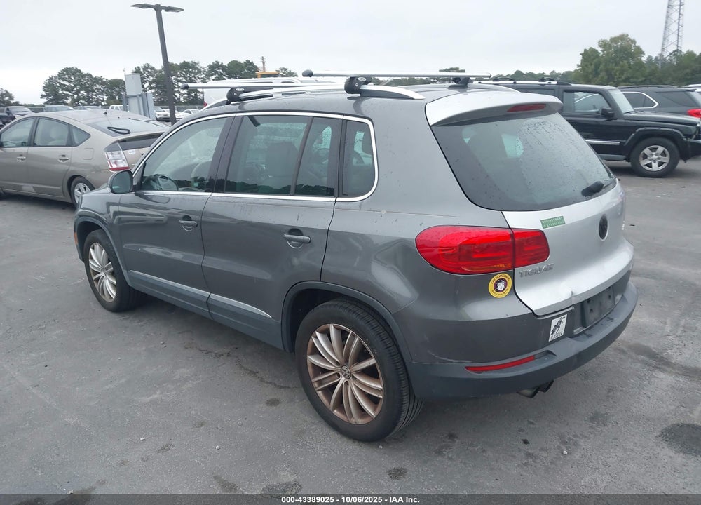 2013 VOLKSWAGEN TIGUAN VIN: WVGBV3AX9DW623266