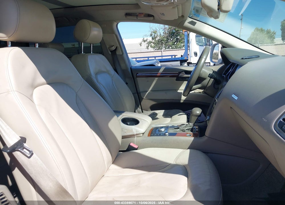 2007 AUDI Q7 VIN: WA1BY74L27D060373