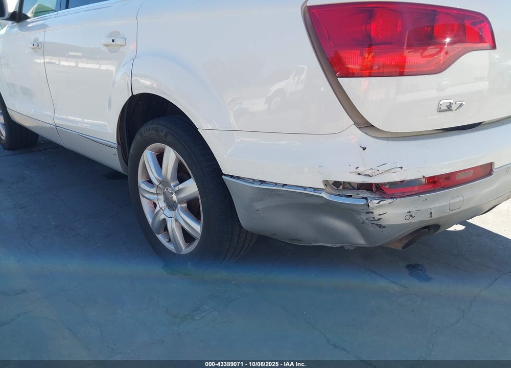 2007 AUDI Q7 VIN: WA1BY74L27D060373