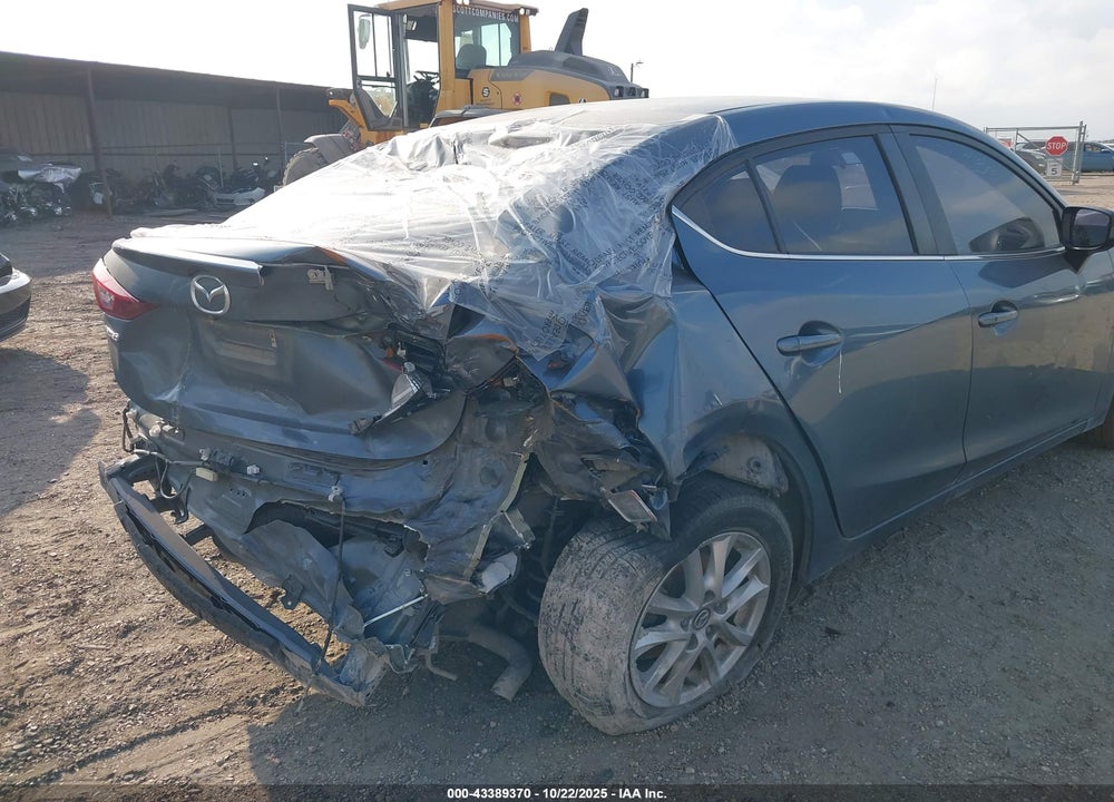 2015 MAZDA 3 I TOURING VIN: 3MZBM1V76FM232338