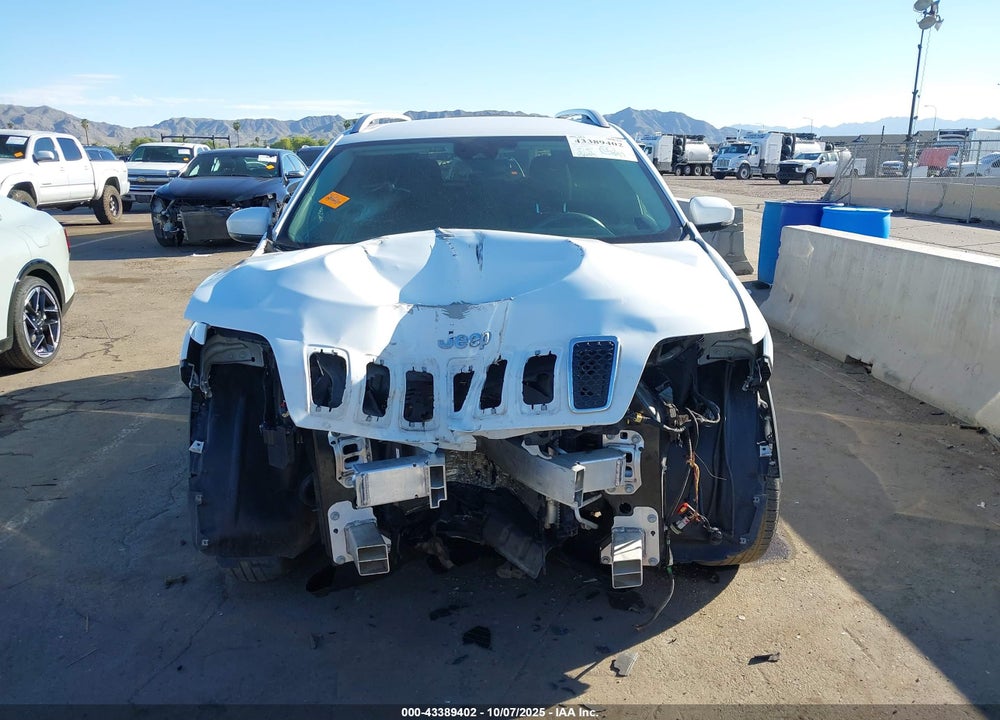 2021 JEEP CHEROKEE LATITUDE 4X4 VIN: 1C4PJMCB2MD172223