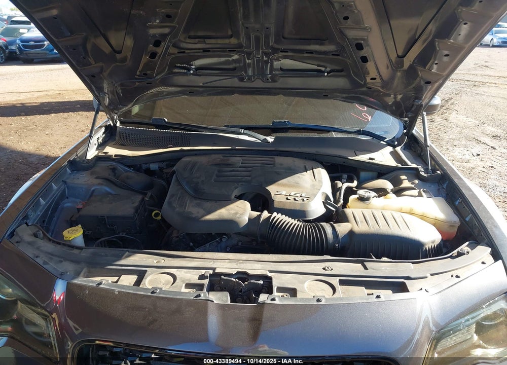 2019 CHRYSLER 300 VIN: 2C3CCAAG1KH602138