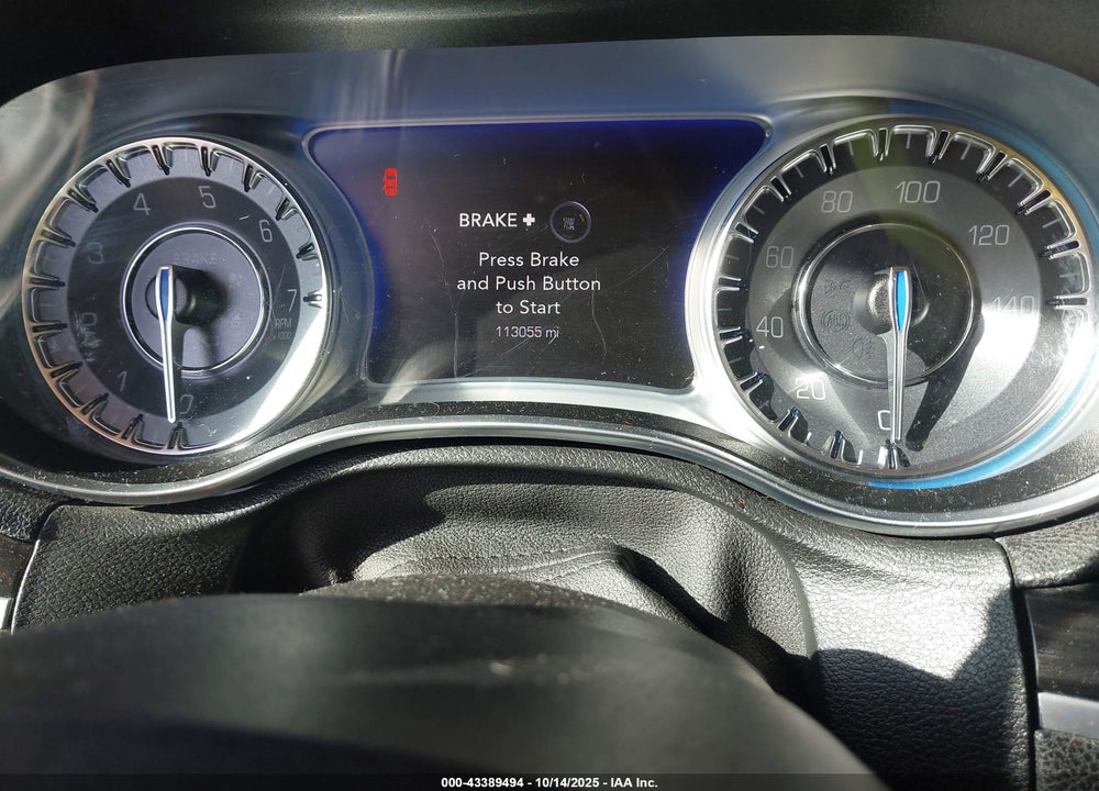 2019 CHRYSLER 300 VIN: 2C3CCAAG1KH602138