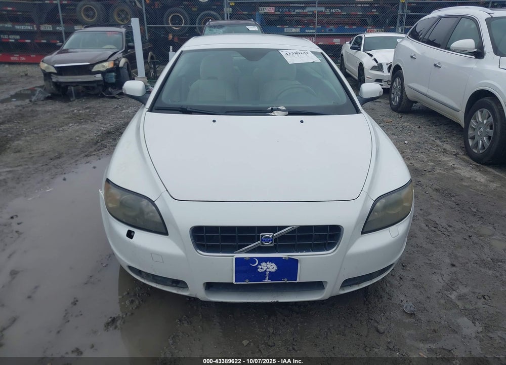 2008 VOLVO C70 T5 VIN: YV1MC672X8J045899