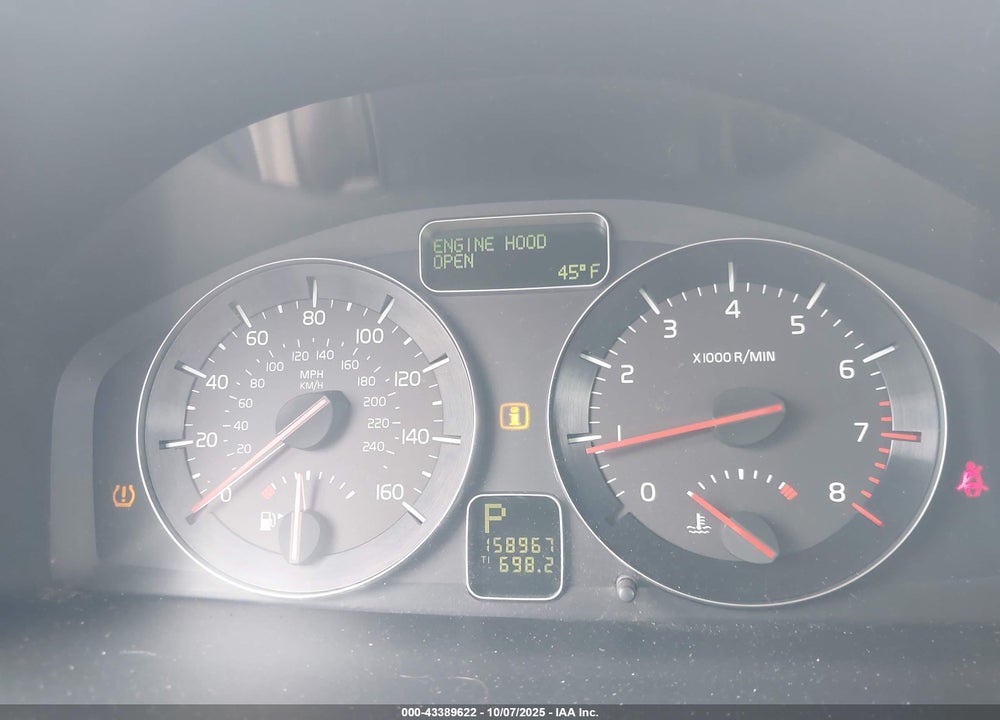 2008 VOLVO C70 T5 VIN: YV1MC672X8J045899