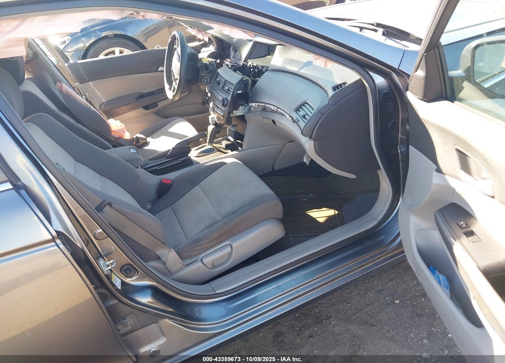 2008 HONDA ACCORD 2.4 LX VIN: JHMCP26328C021561