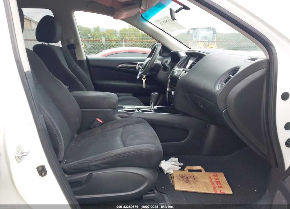 2014 NISSAN PATHFINDER VIN: 5N1AR2MN6EC685540