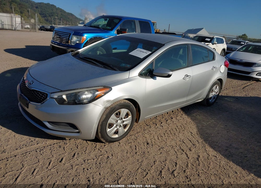 2015 KIA FORTE VIN: KNAFK4A68F5292407