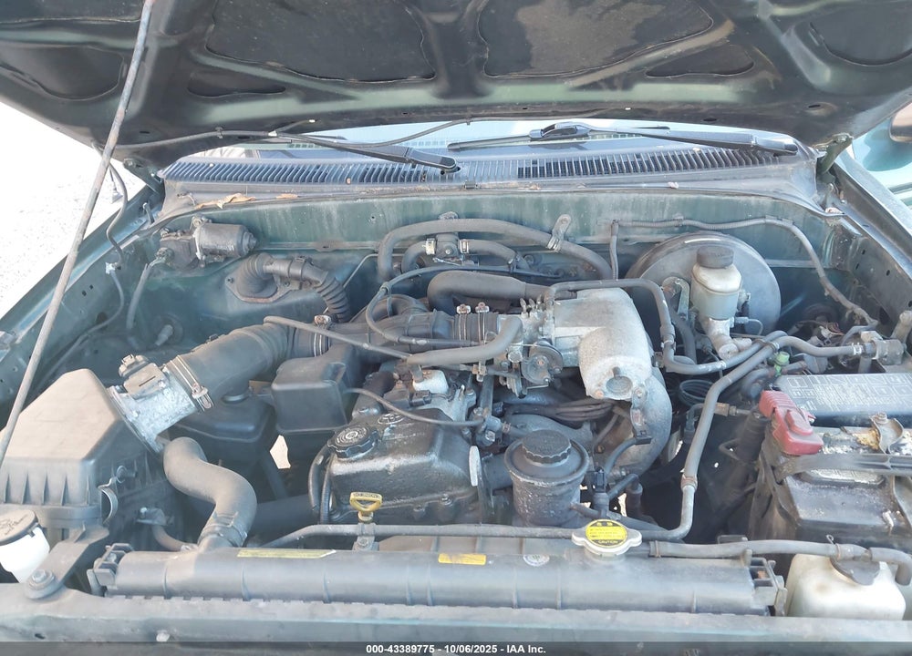 2002 TOYOTA TACOMA VIN: 5TEVL52N52Z085956