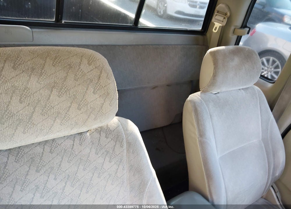 2002 TOYOTA TACOMA VIN: 5TEVL52N52Z085956
