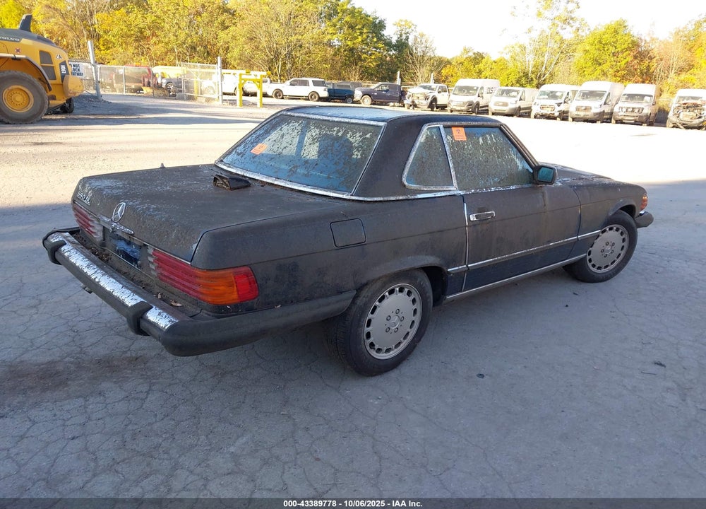 1987 MERCEDES-BENZ 560 SL VIN: WDBBA48D6HA056954