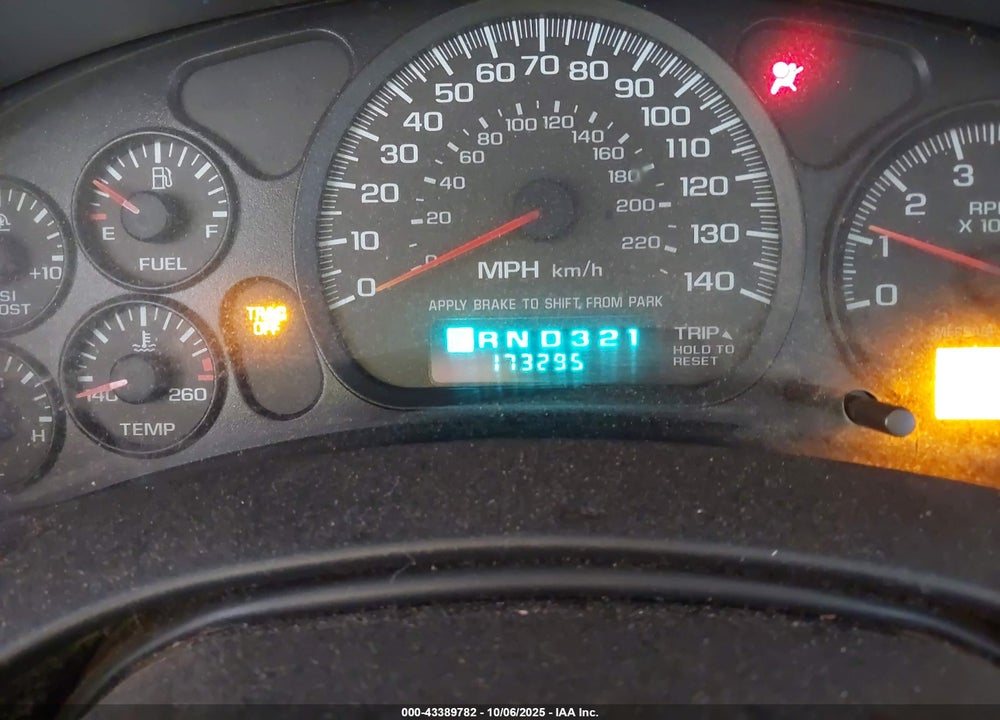 2005 CHEVROLET MONTE CARLO SUPERCHARGED SS VIN: 2G1WZ151359304422
