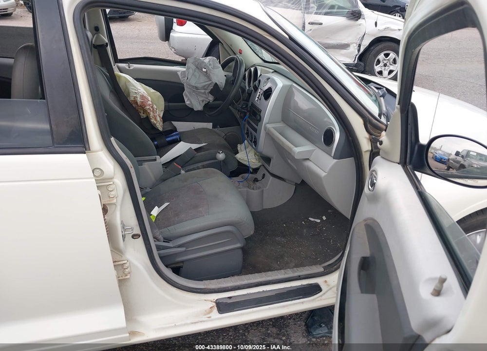2008 CHRYSLER PT CRUISER LX VIN: 3A8FY48B98T243636