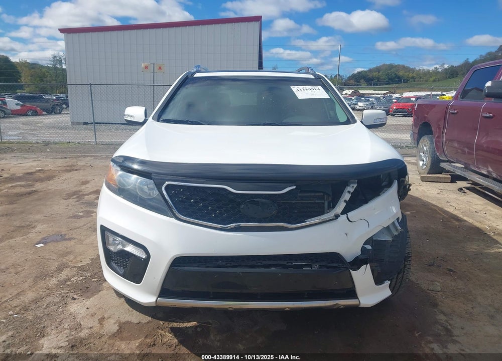 2013 KIA SORENTO SX V6 VIN: 5XYKWDA24DG415479
