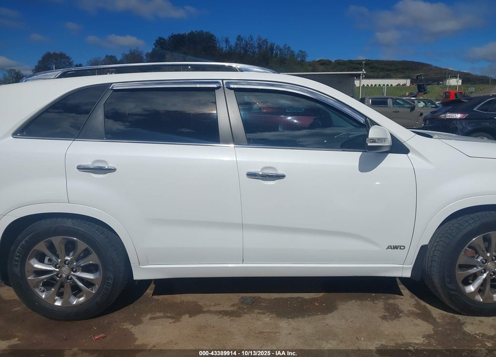2013 KIA SORENTO SX V6 VIN: 5XYKWDA24DG415479