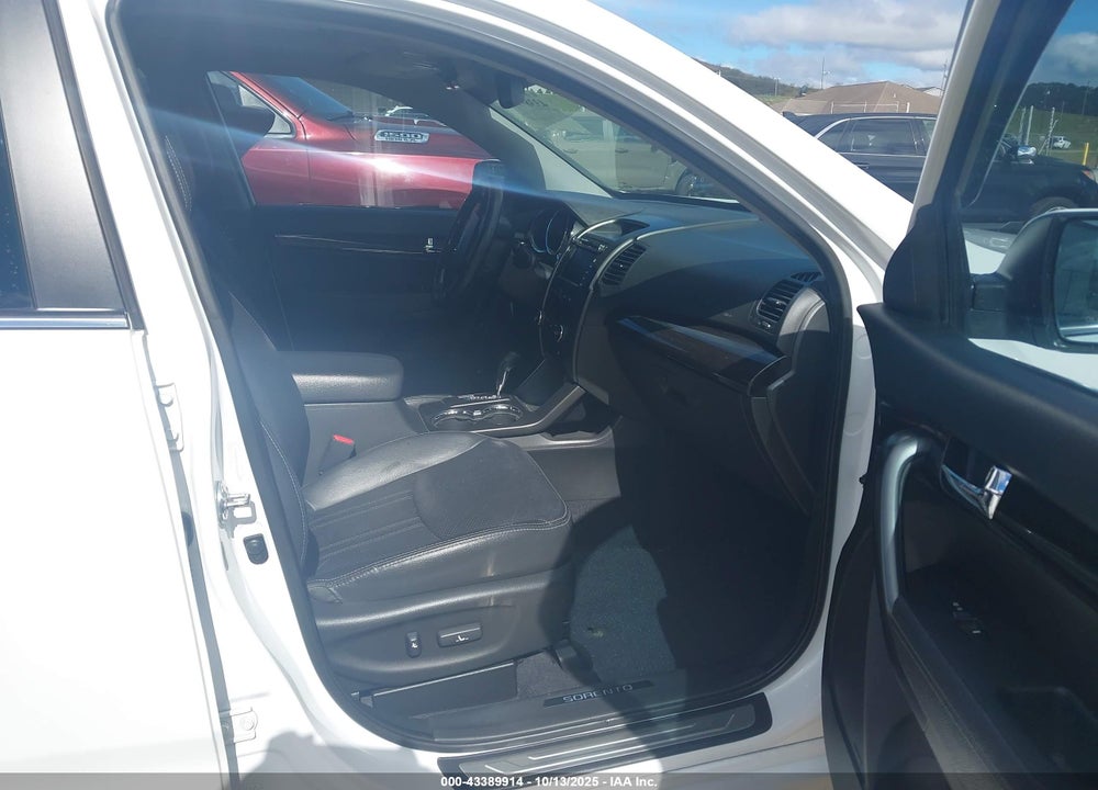 2013 KIA SORENTO SX V6 VIN: 5XYKWDA24DG415479