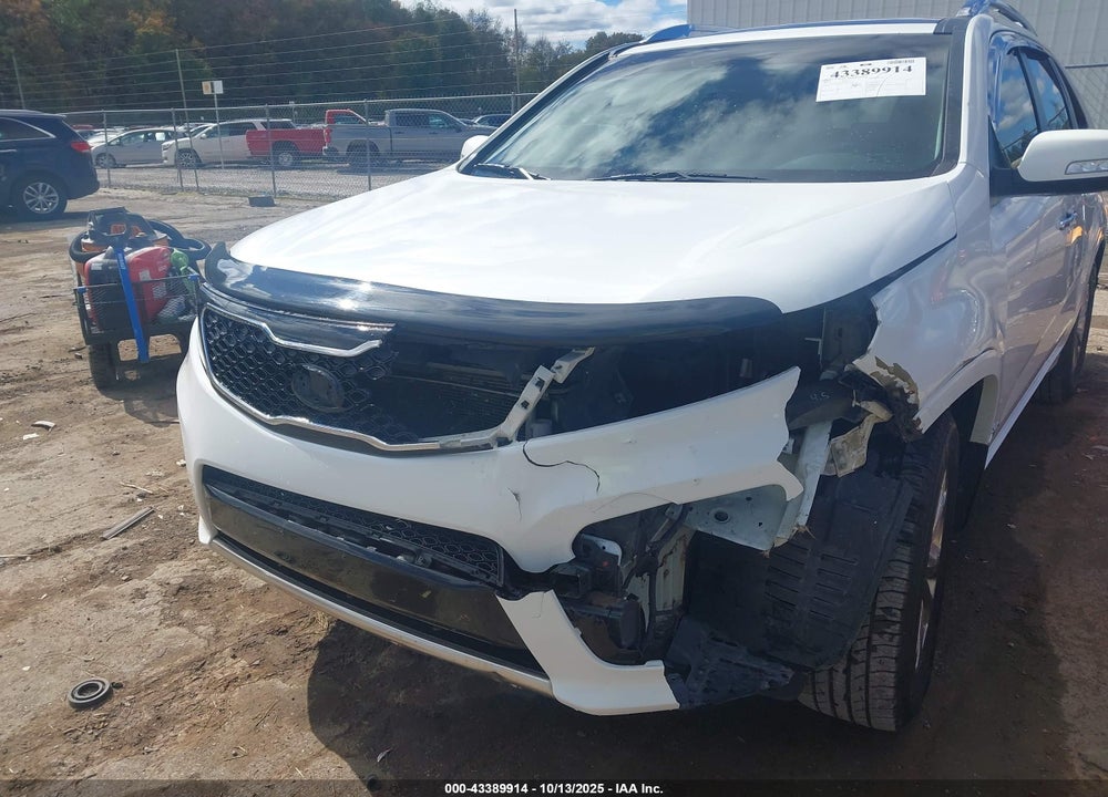 2013 KIA SORENTO SX V6 VIN: 5XYKWDA24DG415479