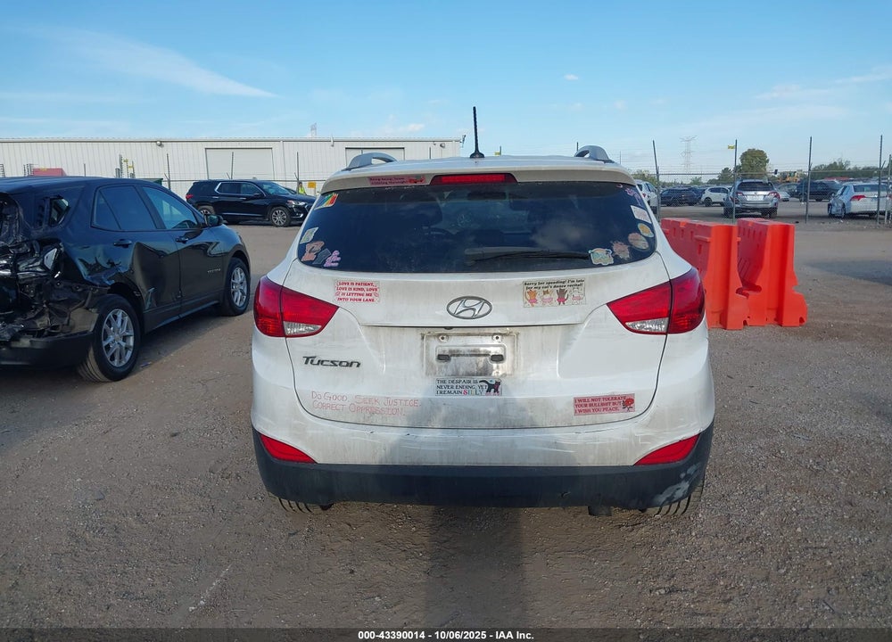 2014 HYUNDAI TUCSON VIN: KM8JU3AG6EU879652
