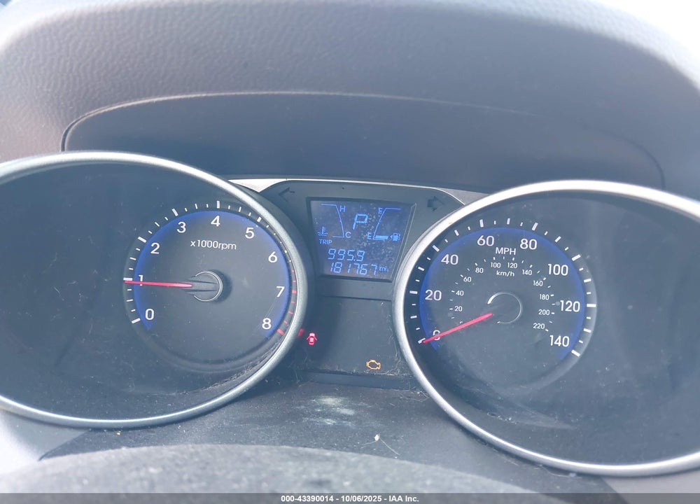 2014 HYUNDAI TUCSON VIN: KM8JU3AG6EU879652