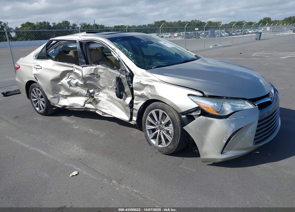 2017 TOYOTA CAMRY XLE VIN: 4T1BF1FKXHU788226