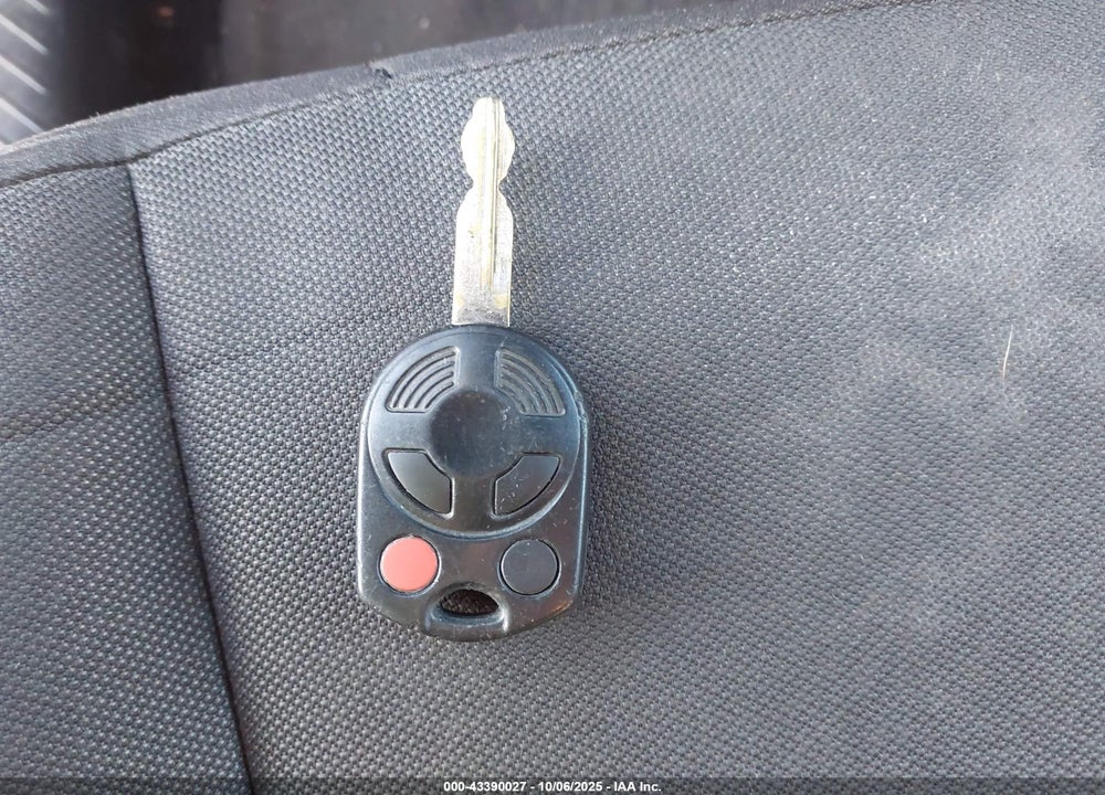 2010 FORD ESCAPE VIN: 1FMCU0D75AKC92299