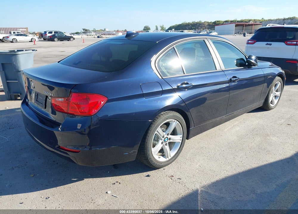2014 BMW 3 SERIES VIN: WBA3B1G50ENS81240