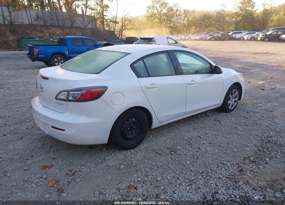 2012 MAZDA 3 VIN: JM1BL1UG4C1551687