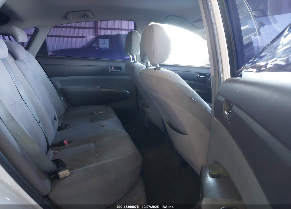 2004 TOYOTA PRIUS VIN: JTDKB20U940028404