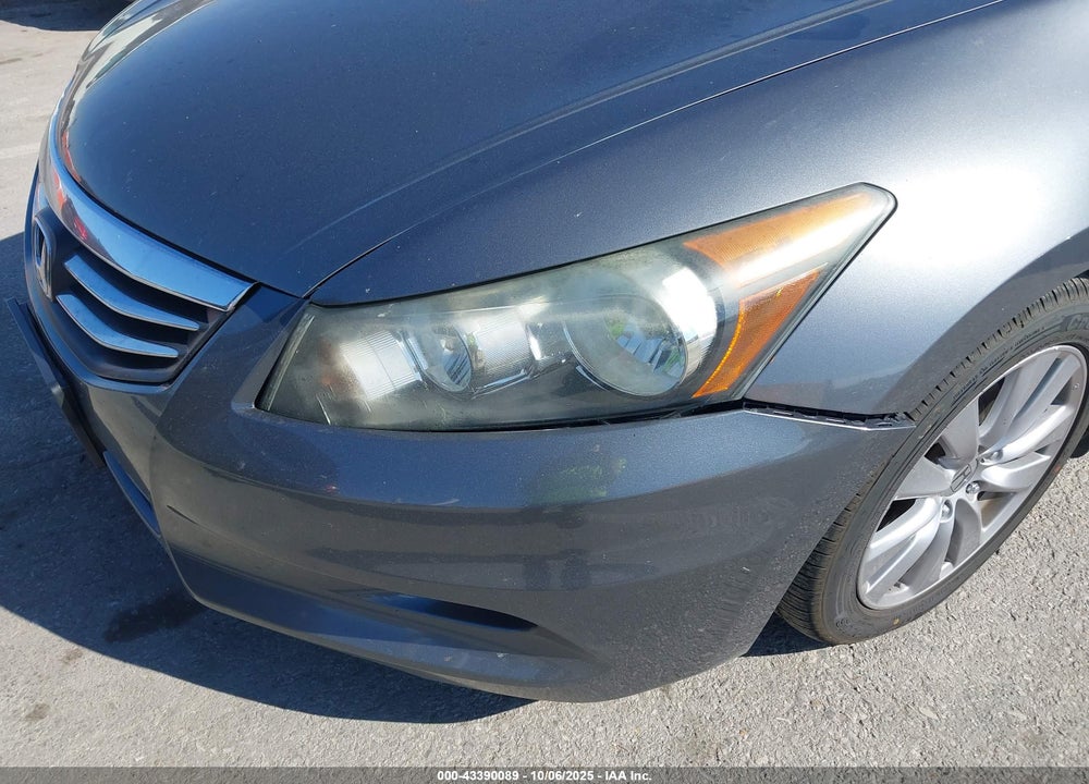 2012 HONDA ACCORD VIN: 1HGCP3F89CA041461