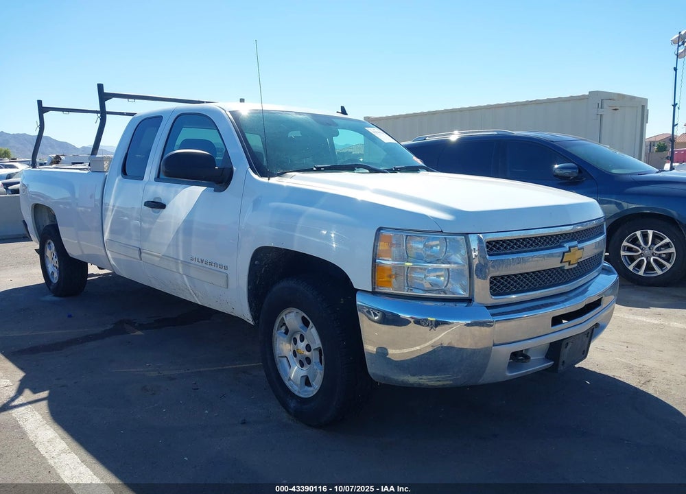2012 CHEVROLET SILVERADO 1500 LT VIN: 1GCRKSE02CZ228443