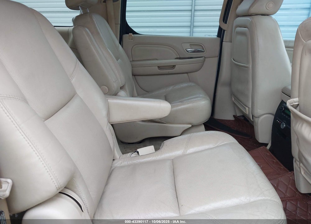 2007 CADILLAC ESCALADE ESV STANDARD VIN: 1GYFK66807R211459