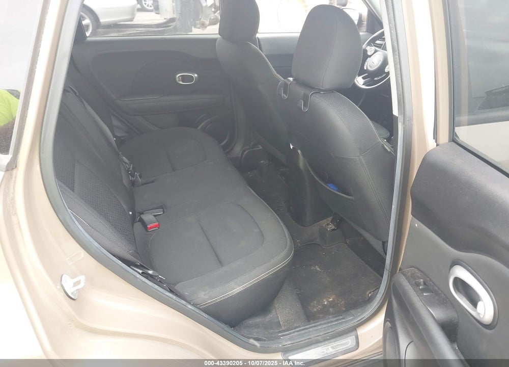 2014 KIA SOUL VIN: KNDJP3A51E7046303