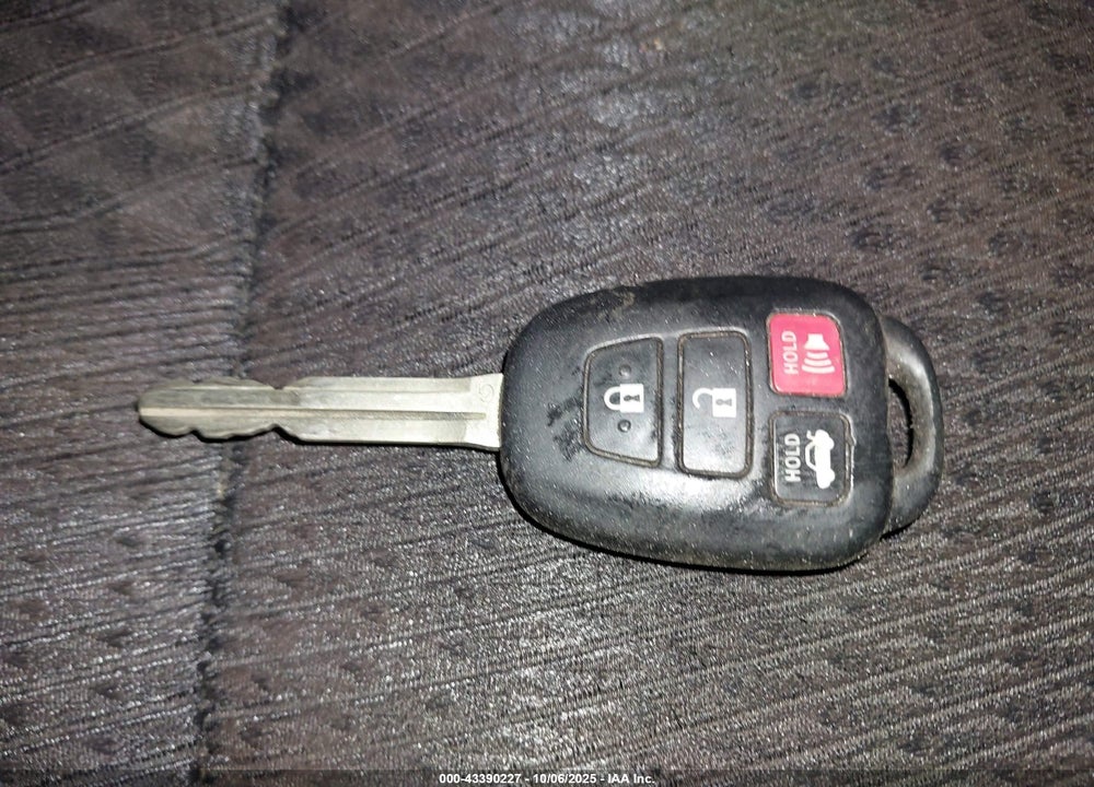 2012 TOYOTA CAMRY VIN: 4T1BF1FKXCU135159