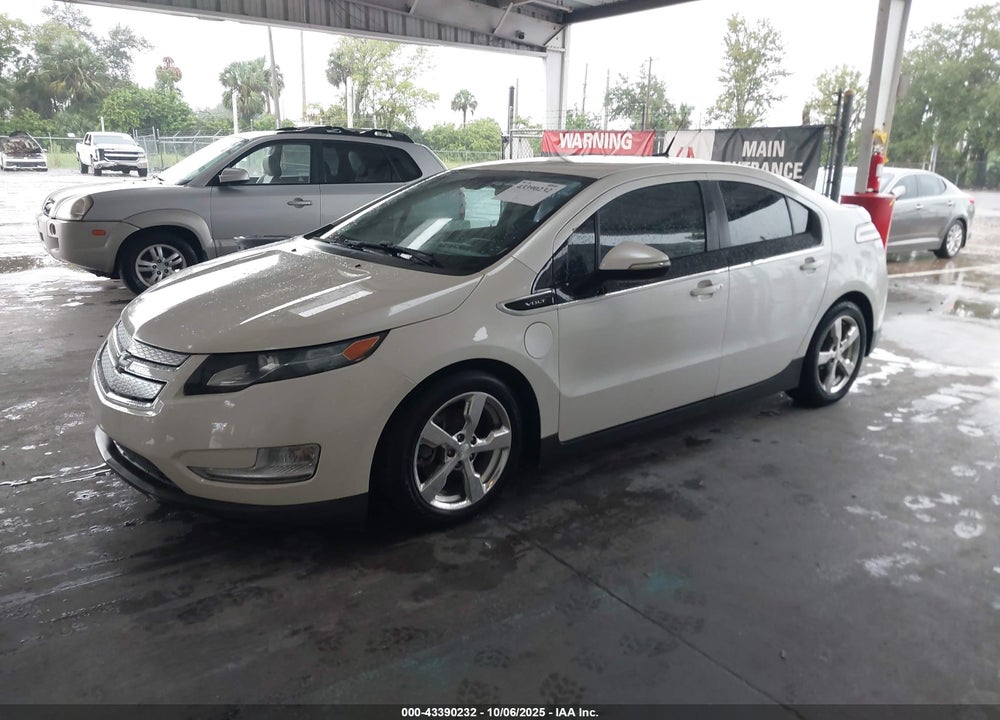 2013 CHEVROLET VOLT VIN: 1G1RD6E46DU124131