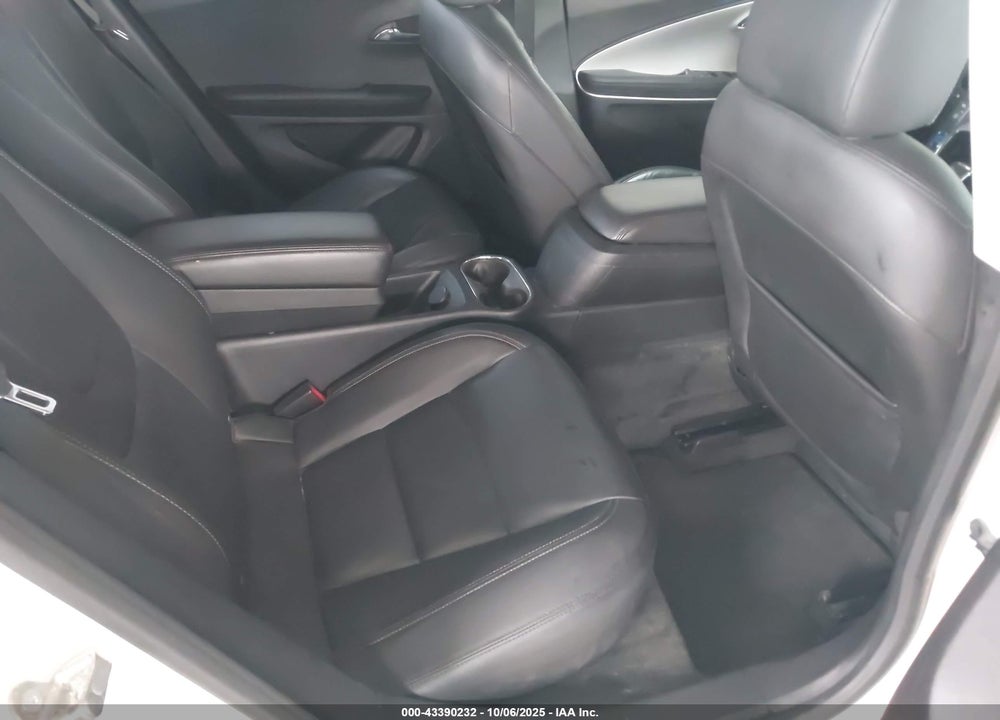 2013 CHEVROLET VOLT VIN: 1G1RD6E46DU124131