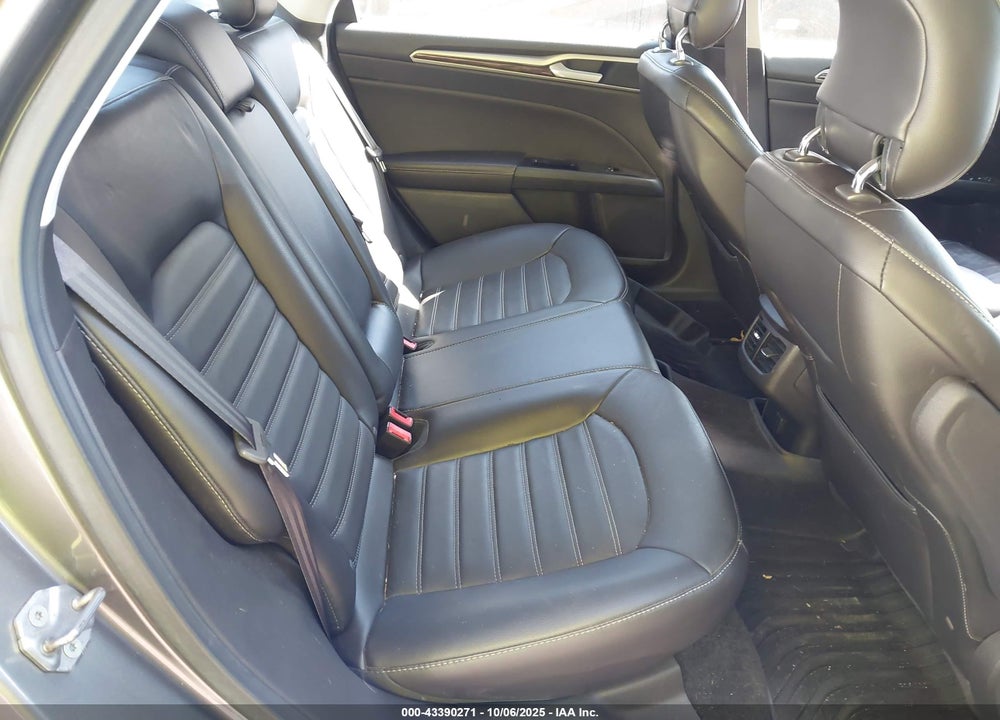 2013 FORD FUSION VIN: 3FA6P0HR8DR130533