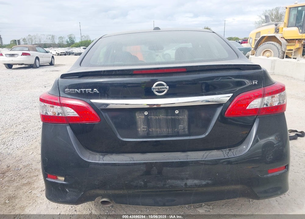 2015 NISSAN SENTRA SR VIN: 3N1AB7AP2FY349942