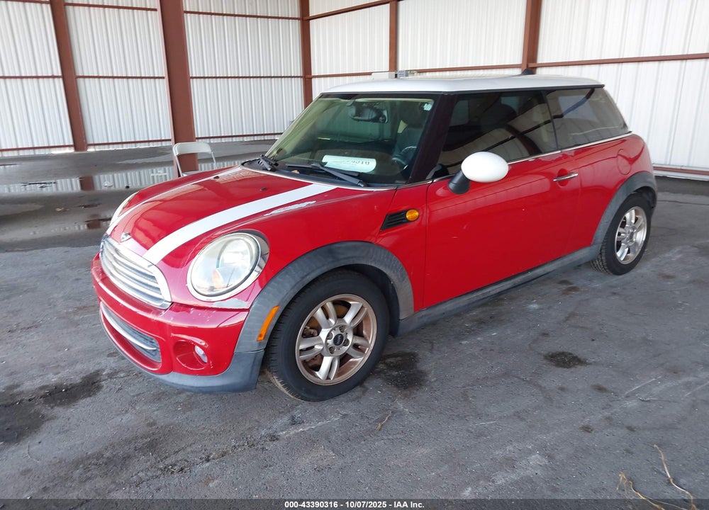 2012 MINI COOPER VIN: WMWSU3C55CT262666