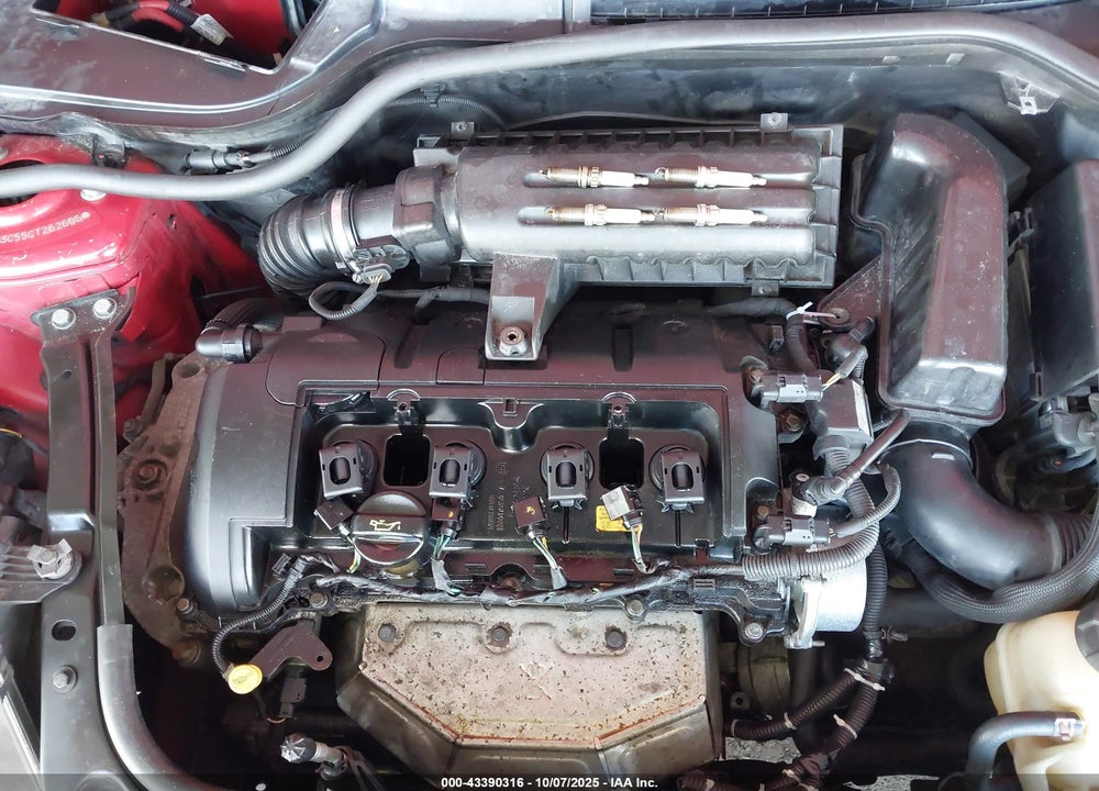 2012 MINI COOPER VIN: WMWSU3C55CT262666