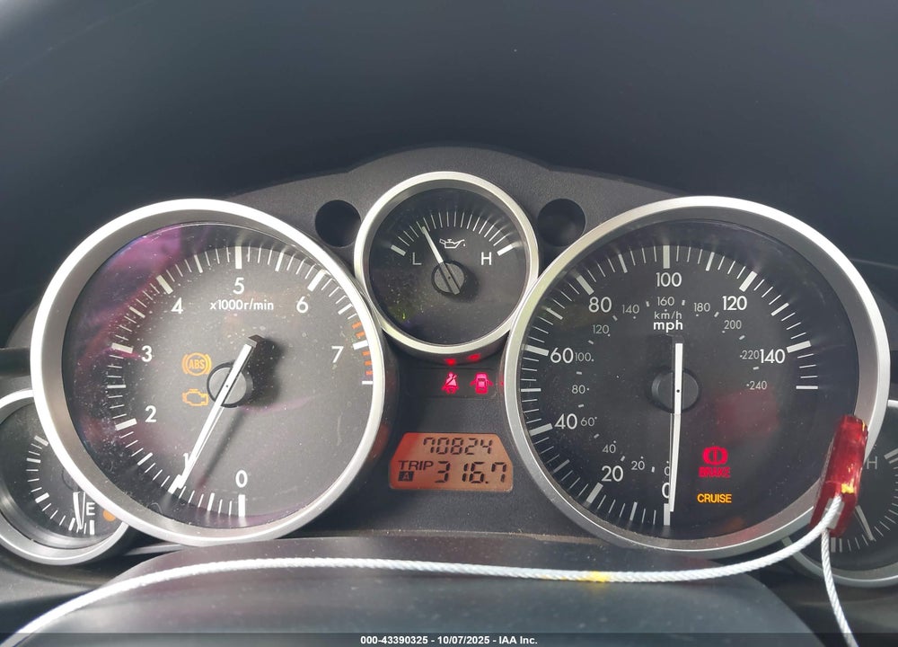2006 MAZDA MX-5 VIN: JM1NC25F160105306