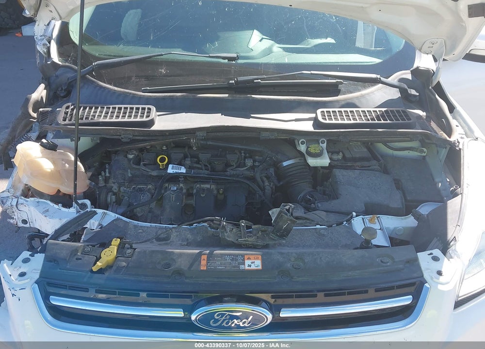 2015 FORD ESCAPE TITANIUM VIN: 1FMCU9J91FUB44771