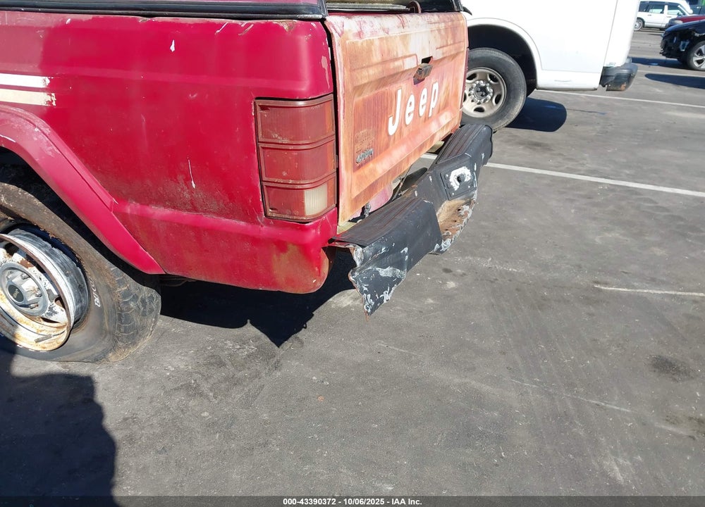 1988 JEEP COMANCHE VIN: 1JTMW64P4JT256005