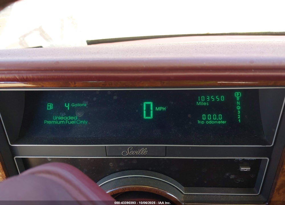 1990 CADILLAC SEVILLE VIN: 1G6KS5339LU819126