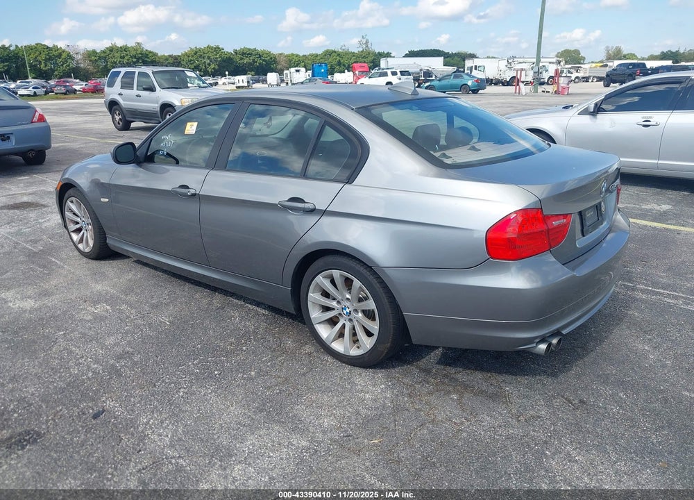 2011 BMW 328I VIN: WBAPH7G54BNM57107