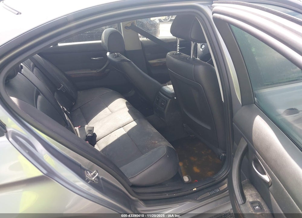 2011 BMW 328I VIN: WBAPH7G54BNM57107