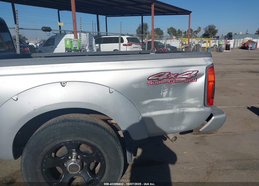 2002 NISSAN FRONTIER SC-V6 VIN: 1N6MD29Y62C356526