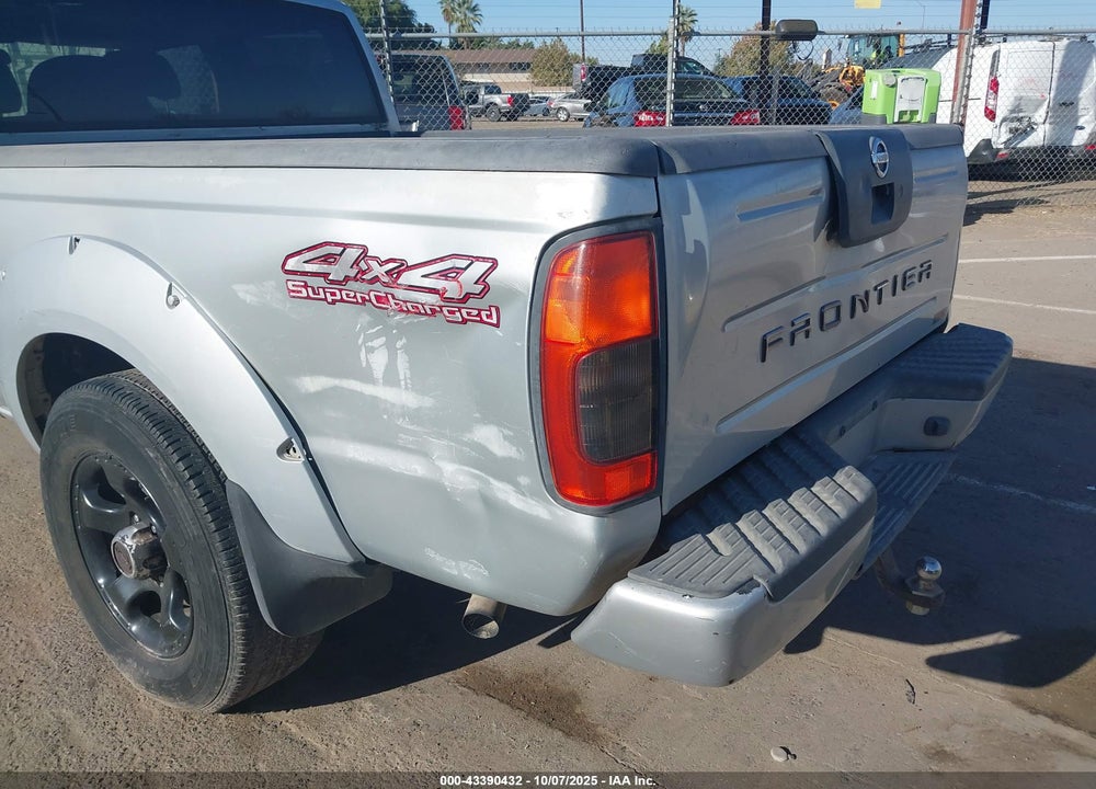 2002 NISSAN FRONTIER SC-V6 VIN: 1N6MD29Y62C356526