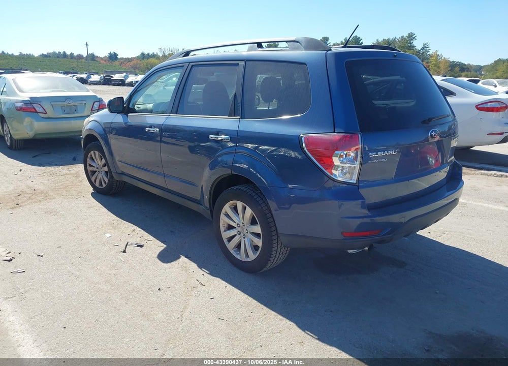 2013 SUBARU FORESTER VIN: JF2SHADC9DH444949