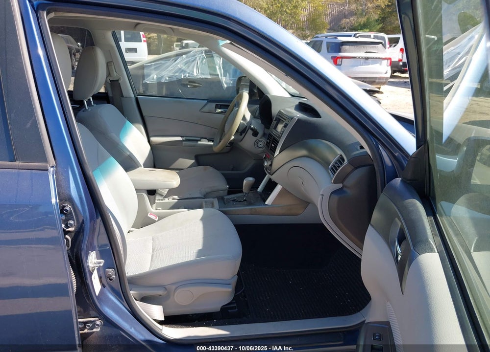 2013 SUBARU FORESTER VIN: JF2SHADC9DH444949