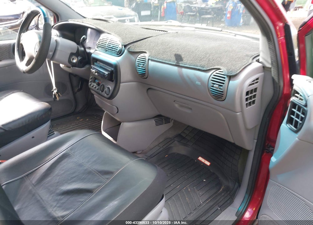 1998 DODGE CARAVAN SE VIN: 1B4GP45R8WB539209